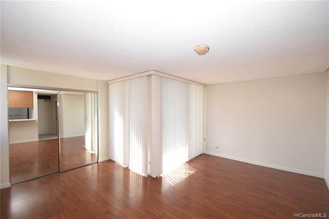 2100 Date Street - Photo 1
