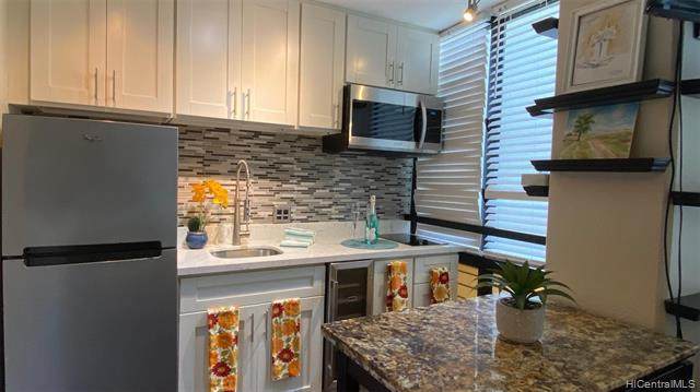134 Kapahulu Avenue - Photo 1
