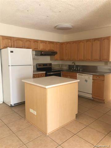 225 Kaiulani Avenue - Photo 1