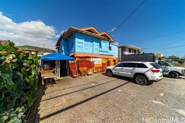 2110 Beretania Street - Photo 1