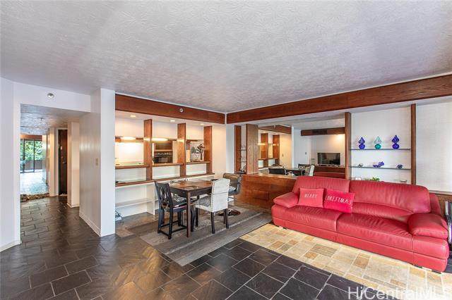 581 Kamoku Street - Photo 1