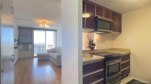 1617 Kapiolani Boulevard - Photo 1