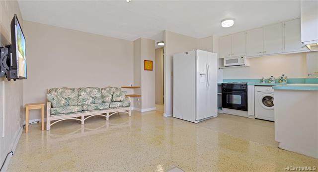 708 Palani Avenue - Photo 1