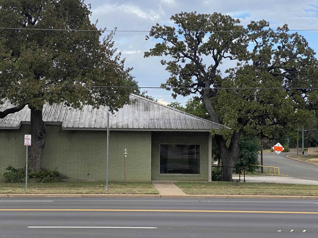 1004 Ford St. - Photo 1