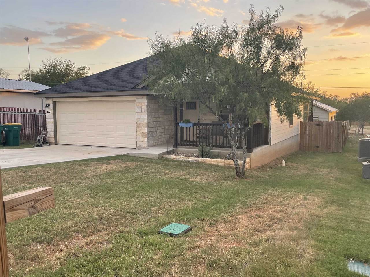 832 Aspen Lane - Photo 1