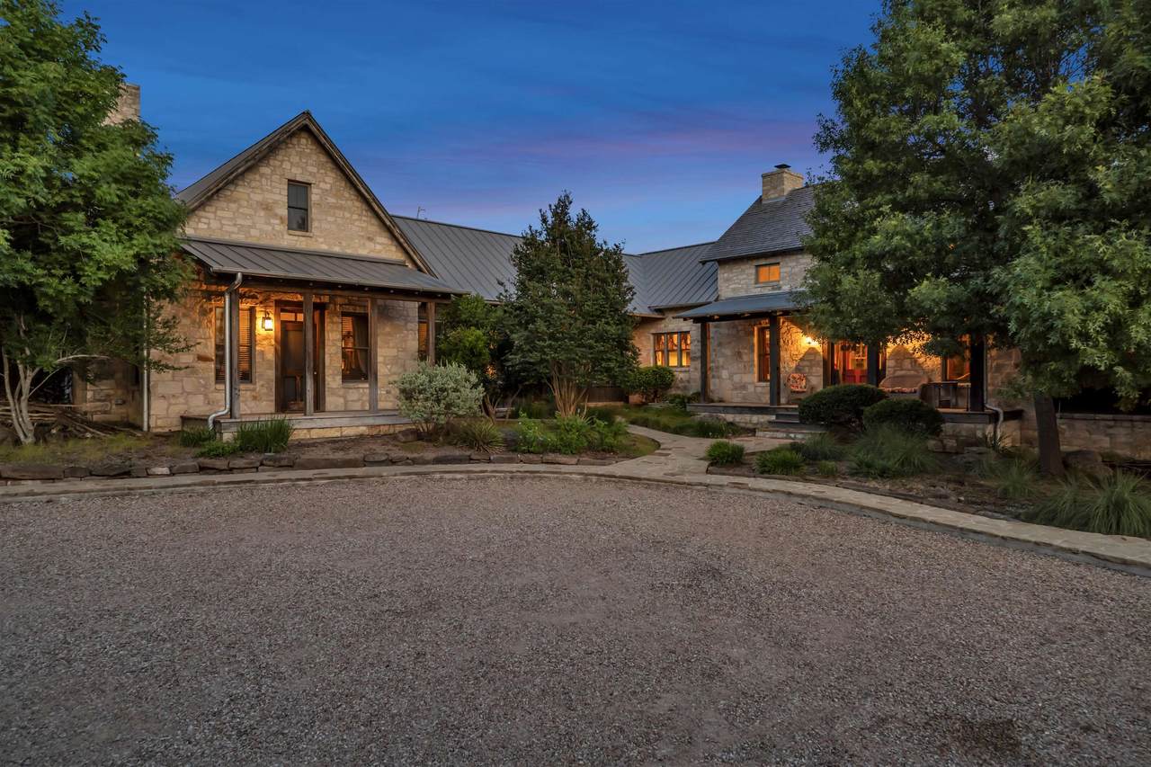 170 Sandstone Ridge Drive - Photo 1