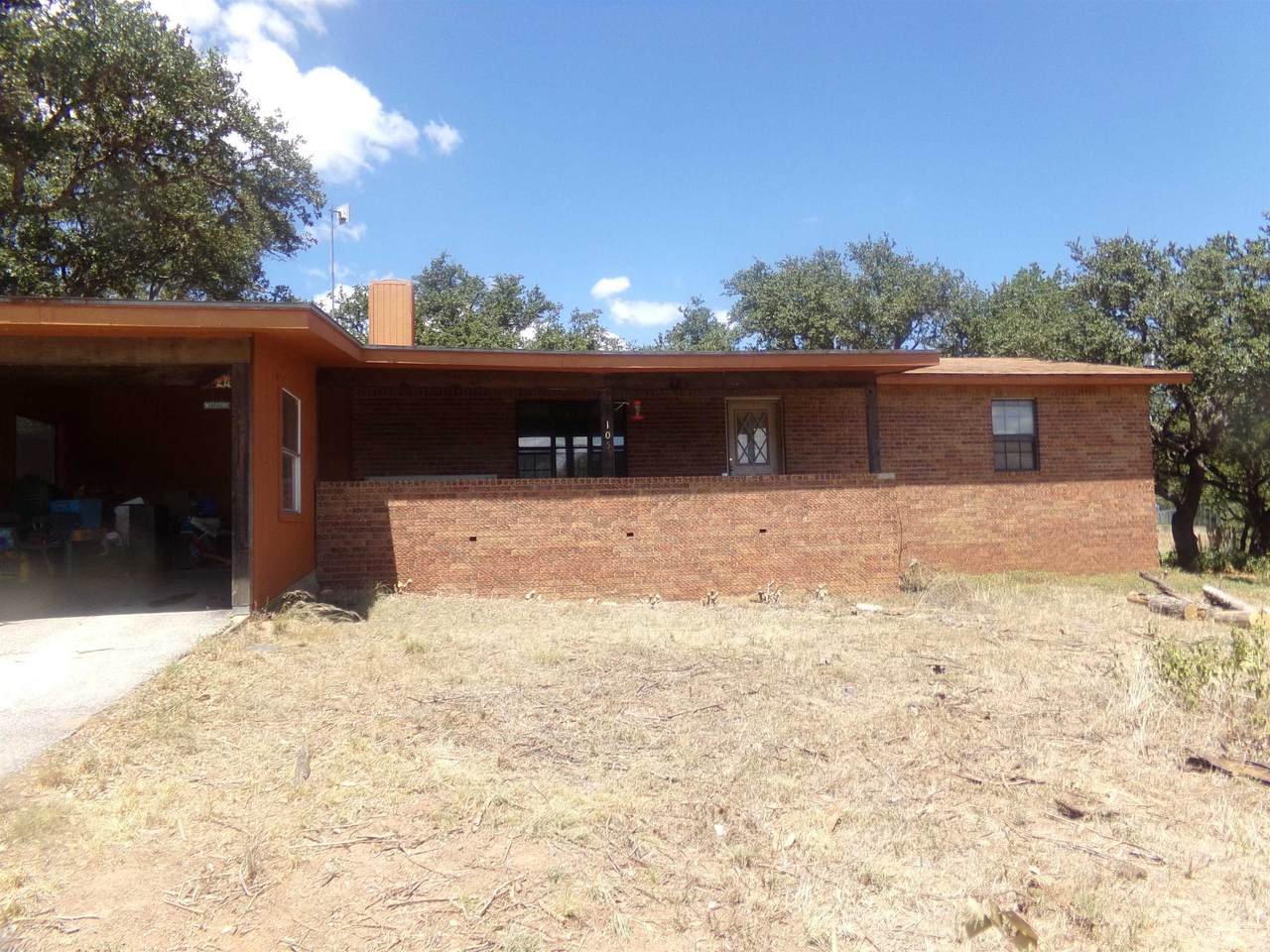 105 Fawn Drive - Photo 1