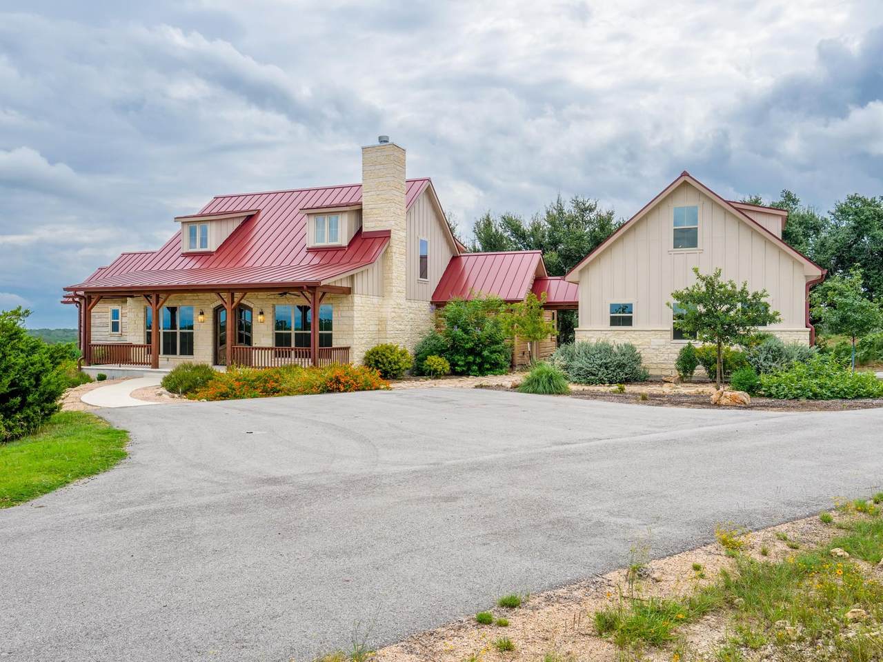 529 Vista Ridge - Photo 1