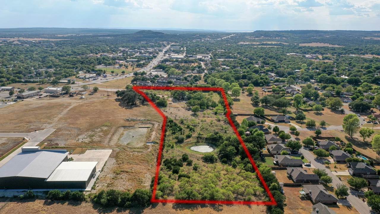 300 Leffingwell Lane - Photo 1
