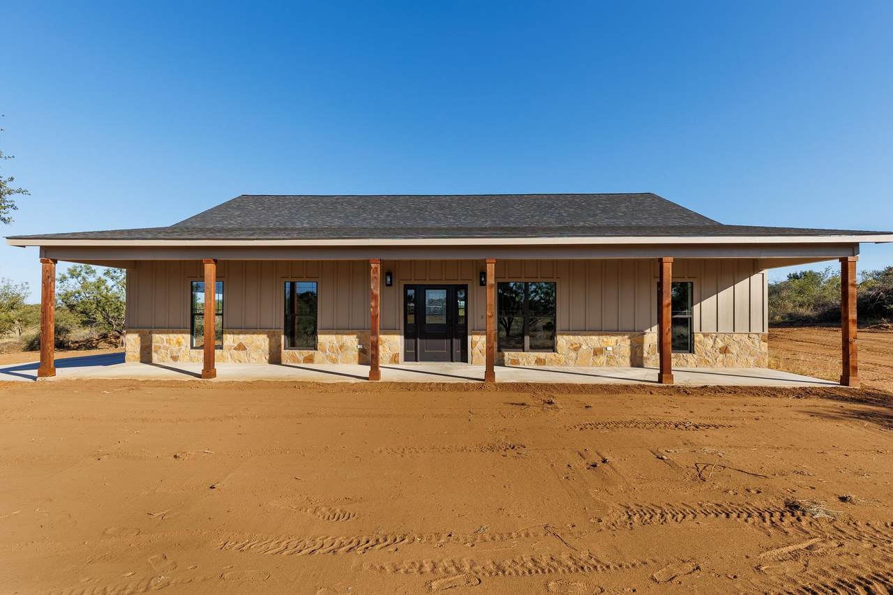 106 Bobcat Trail - Photo 1