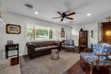 105 Post Oak - Photo 3