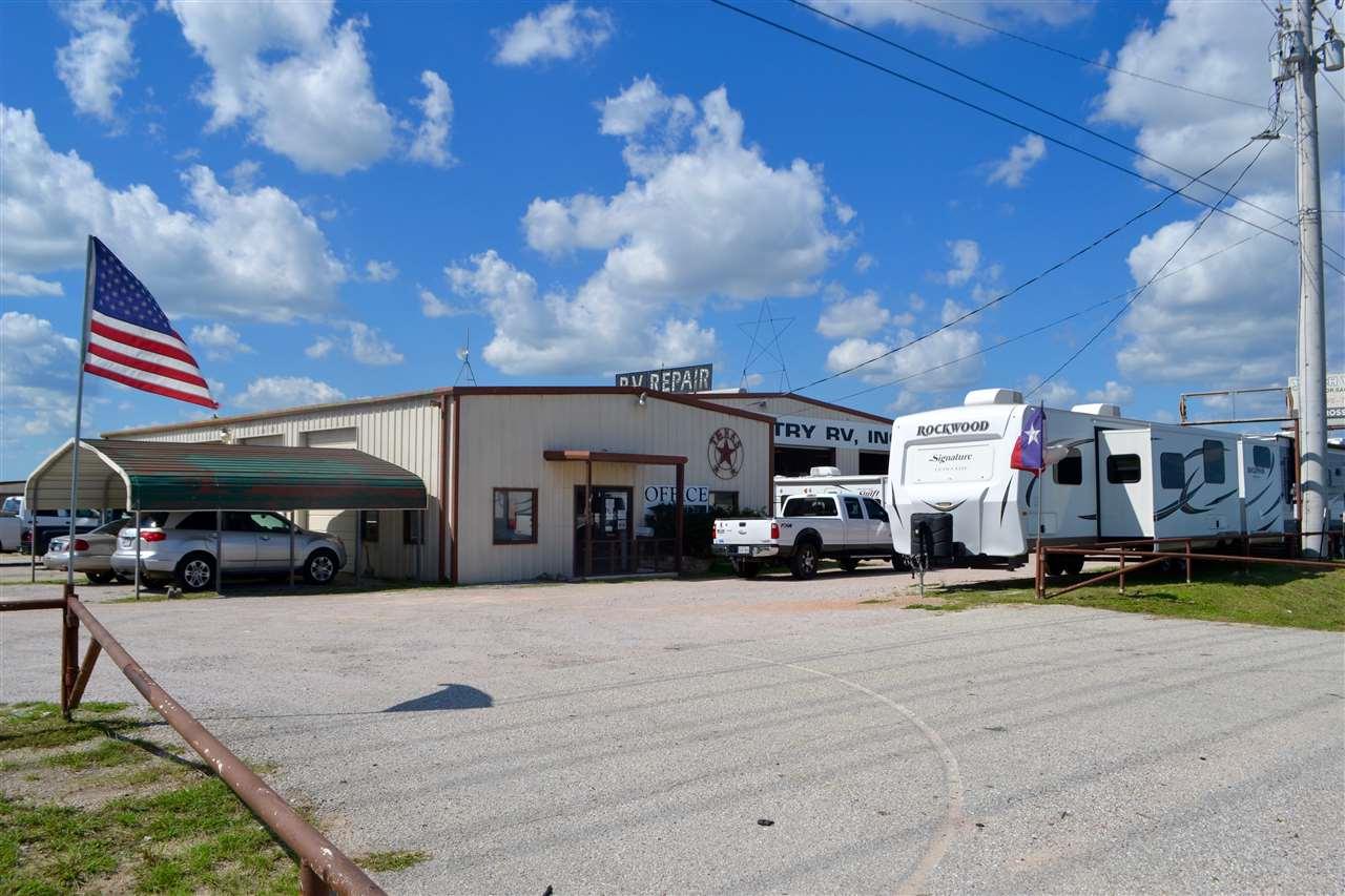 1400 Us Hwy 281 - Photo 1