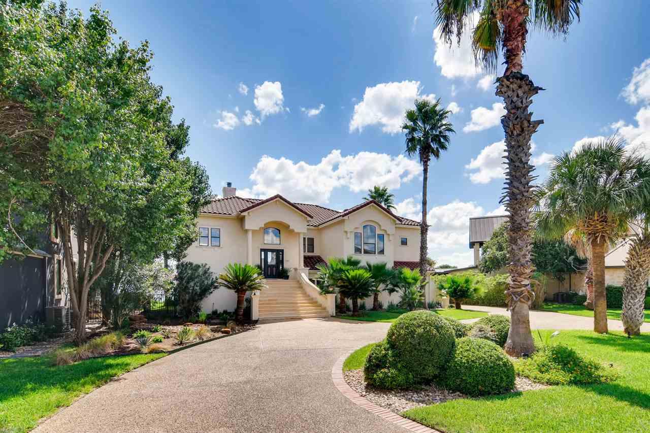 405 Lighthouse Drive - Photo 1