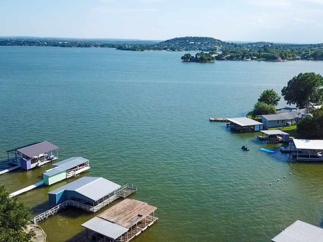 326 Lakeshore Dr. - Photo 1