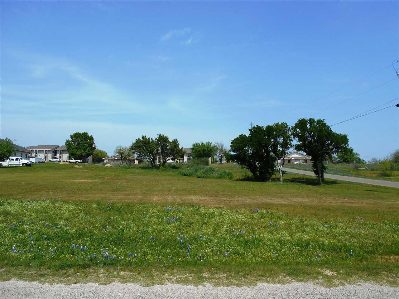 Main - Photo 1
