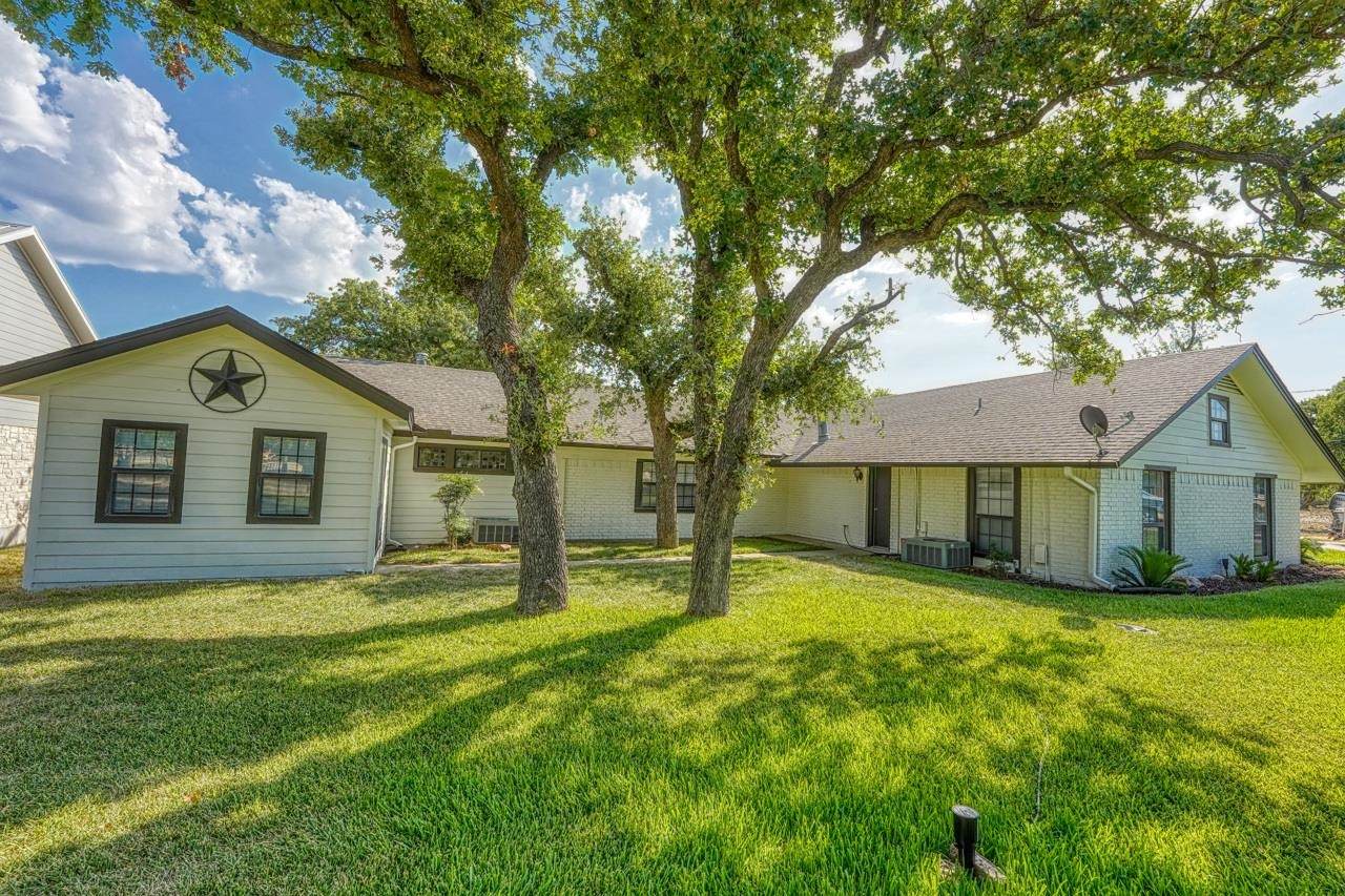 115 Sunset Circle - Photo 1