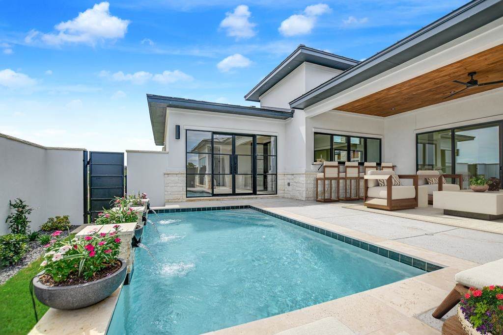 109 Island Court - Photo 1