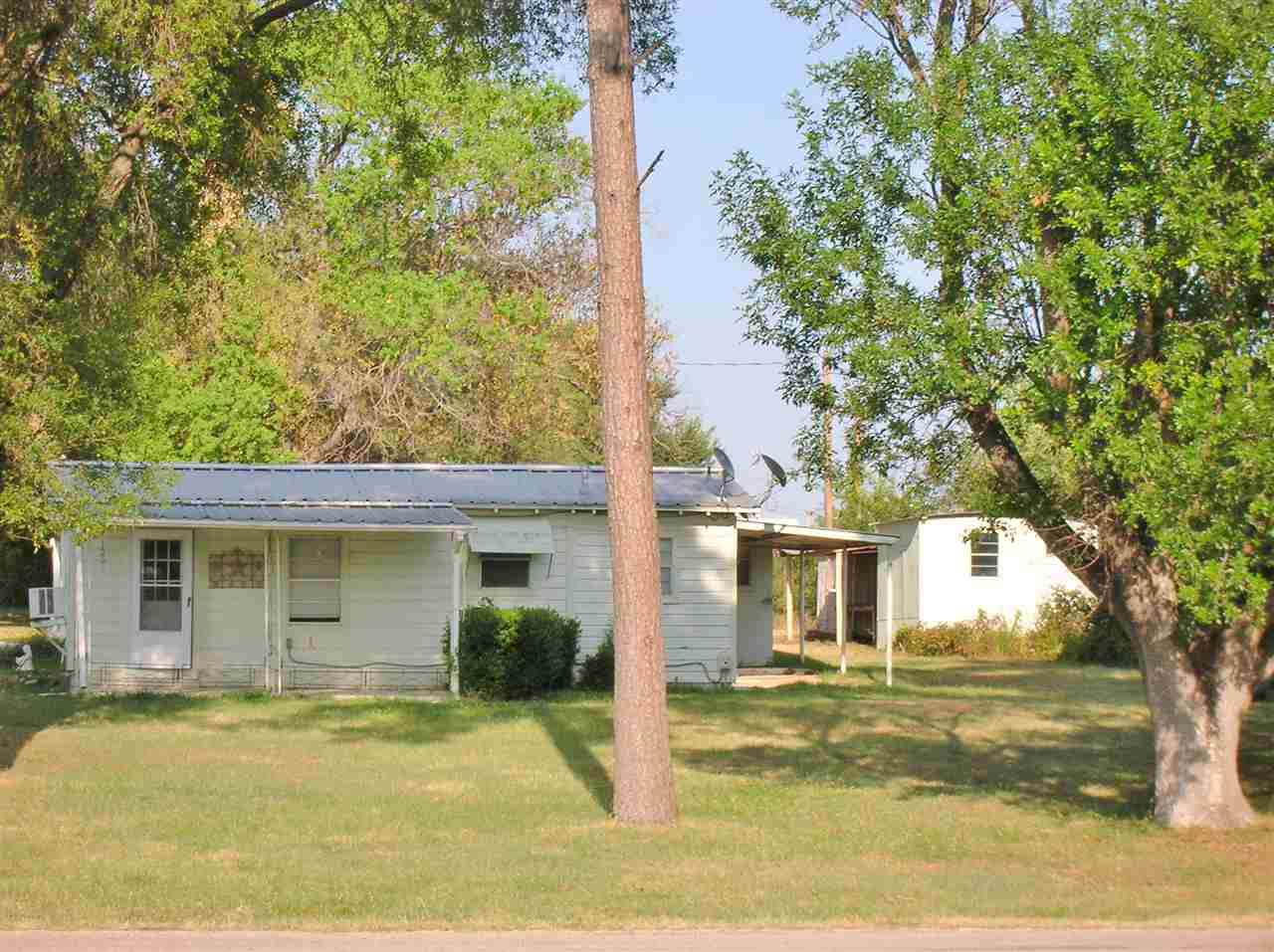 1201 Apache Drive - Photo 1