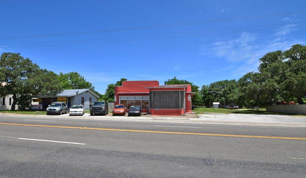 23574 Us Hwy 290 - Photo 1