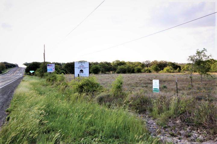 22692 Hwy 290 - Photo 1