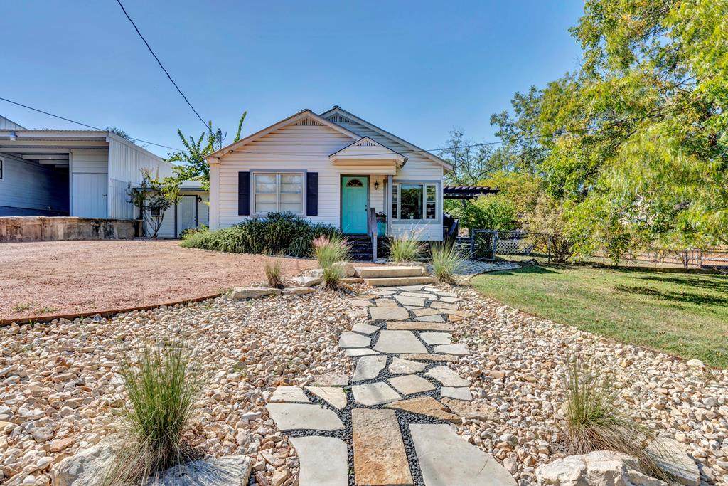 804 Reuben St - Photo 1