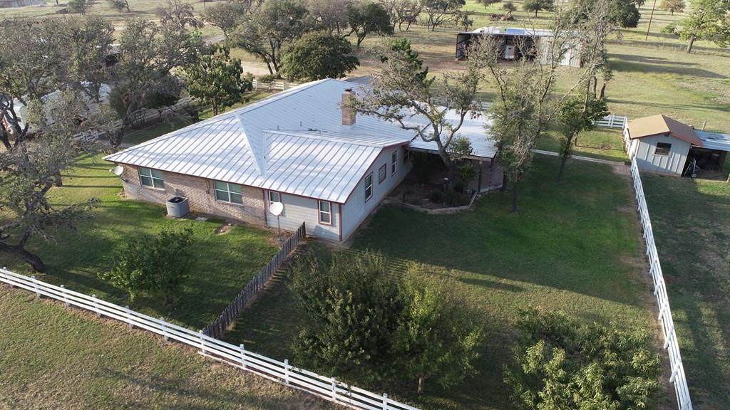 327 Otto Eckhardt Rd - Photo 1