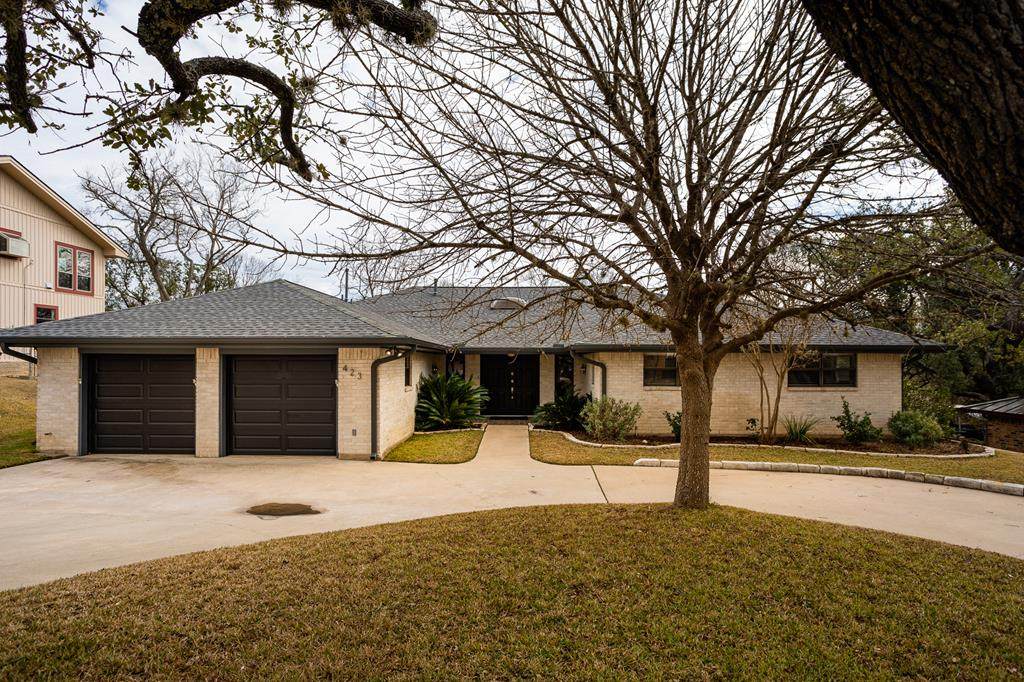 423 Crest Ridge - Photo 1
