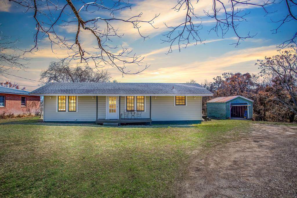 415 Orange St - Photo 1