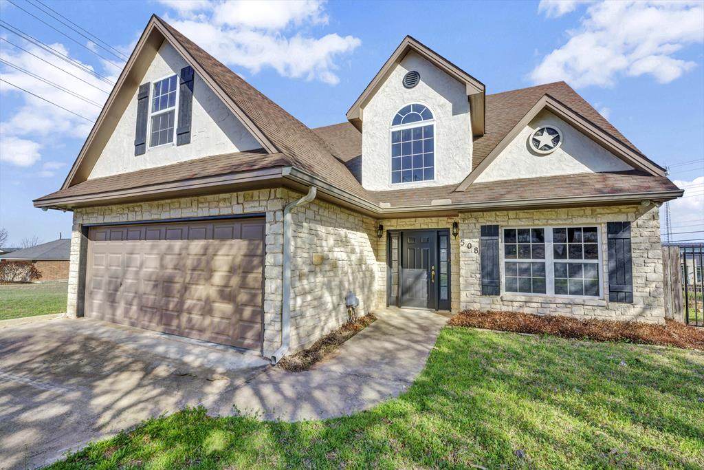 508 Winding Way - Photo 1