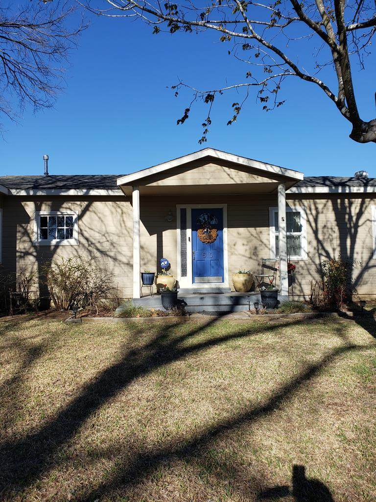 510 Olive St - Photo 1