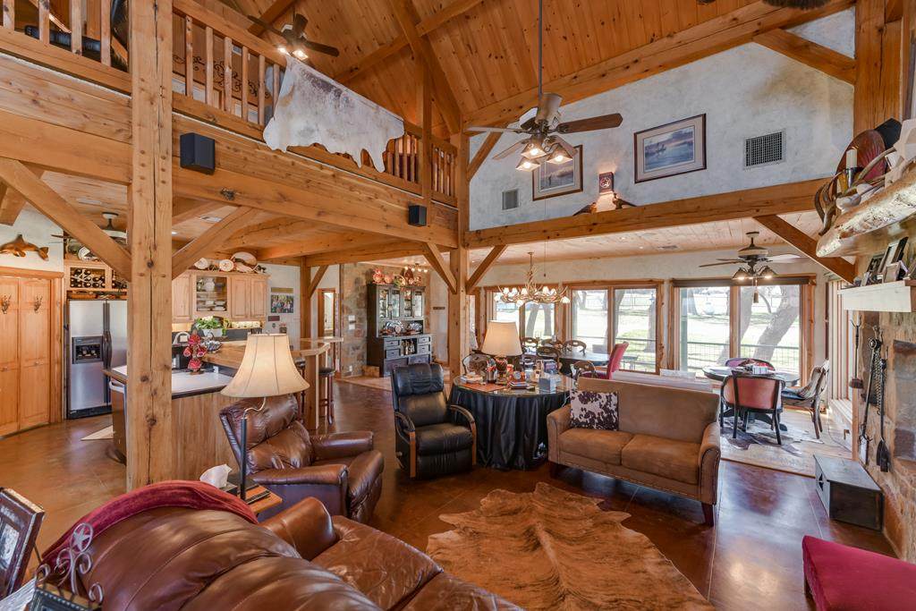 1526 Elm Ridge Rd - Photo 1