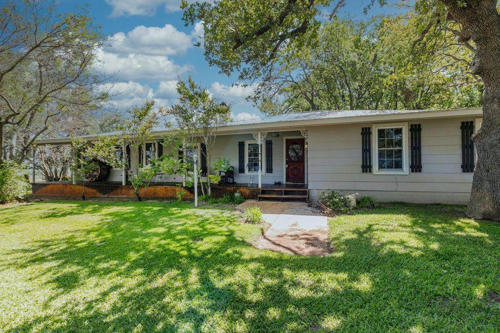 571 Center Point Rd - Photo 1