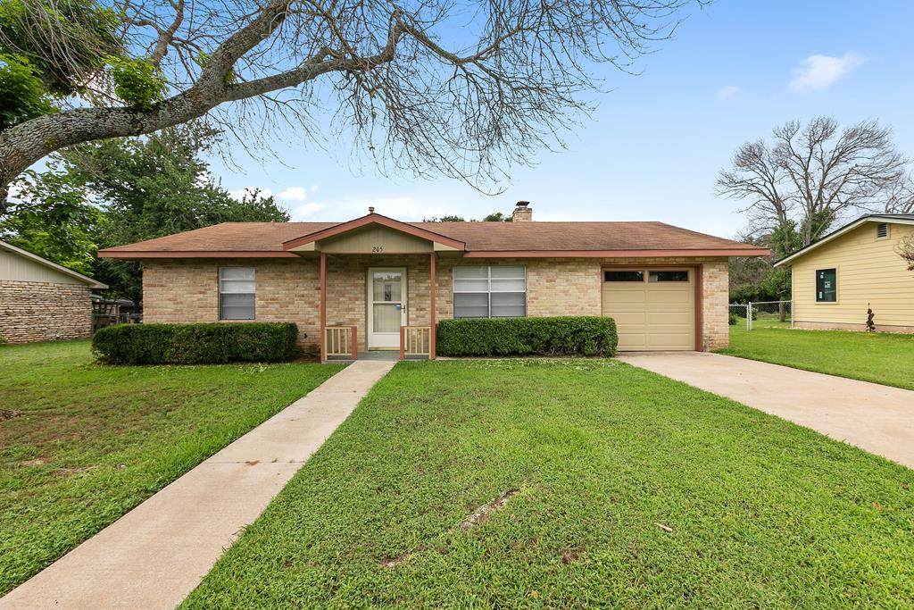 205 Glenmoor Dr - Photo 1