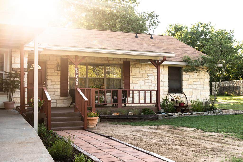 106 Kanz Ln - Photo 1