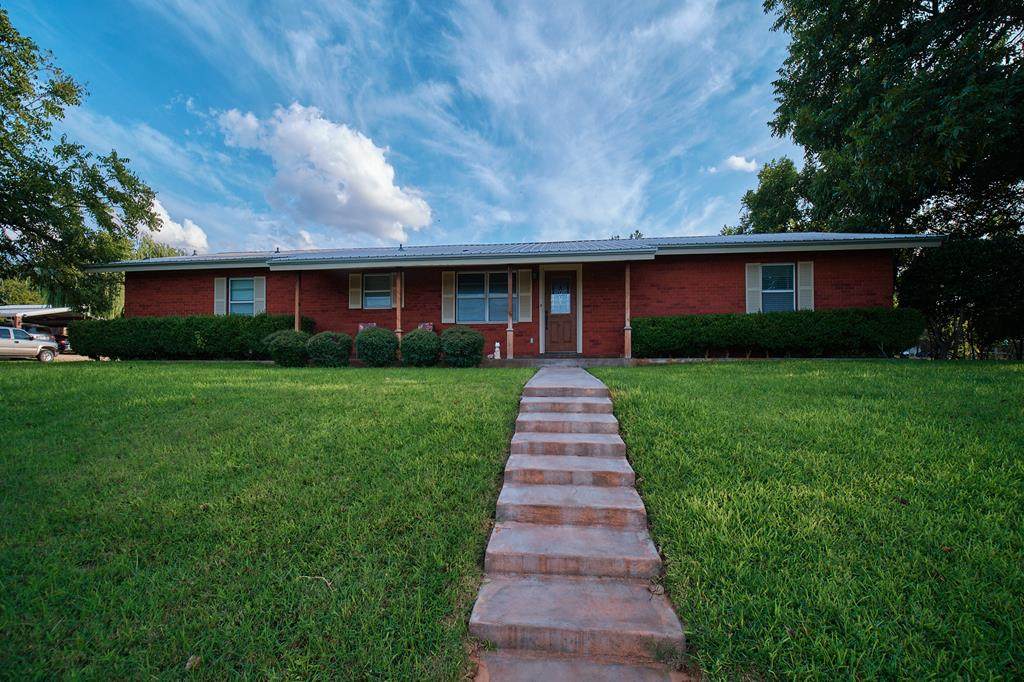425 Wilson Ave - Photo 1