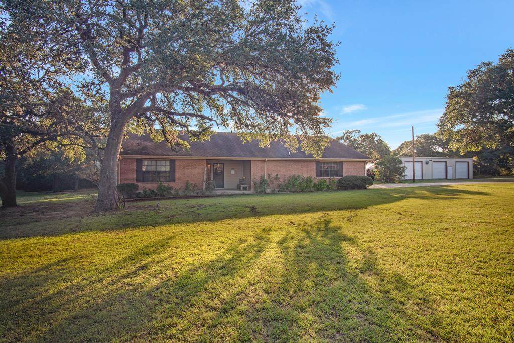 11551 Fm 32 - Photo 1