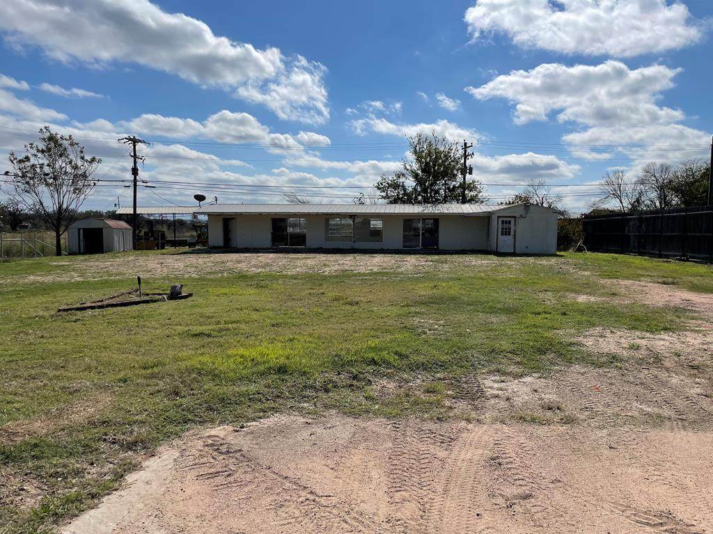 144 Northwest Dr - Photo 1