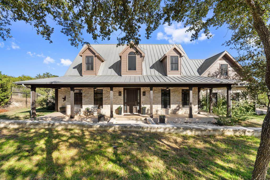 18107 Compass Cir - Photo 1