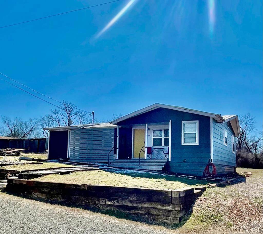 504 Luce St - Photo 1
