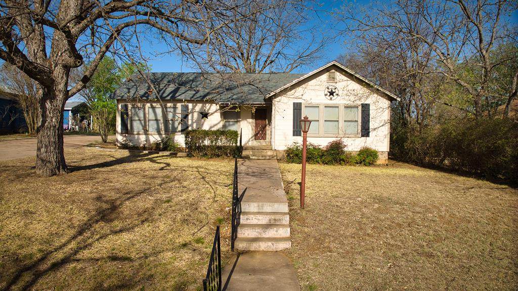 430 Live Oak St - Photo 1