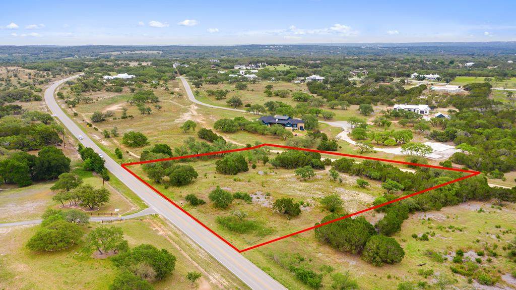 2205 Fitzhugh Rd - Photo 1
