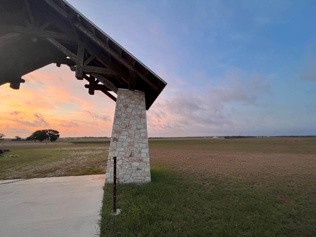 13485 Us Hwy 290 - Photo 1