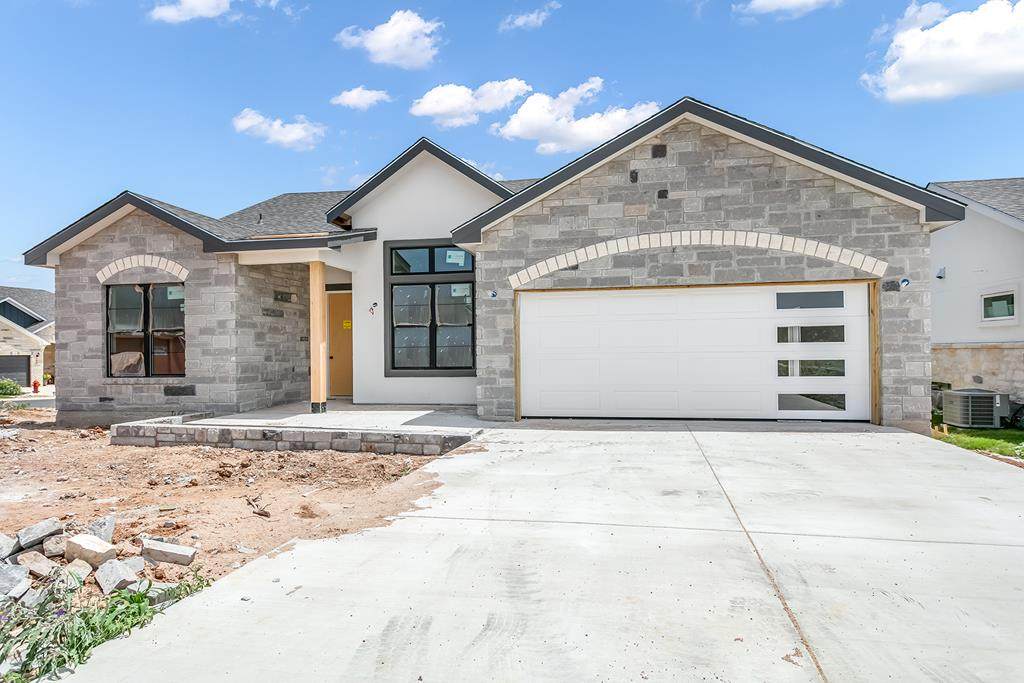 901 Smokey Oak Dr - Photo 1
