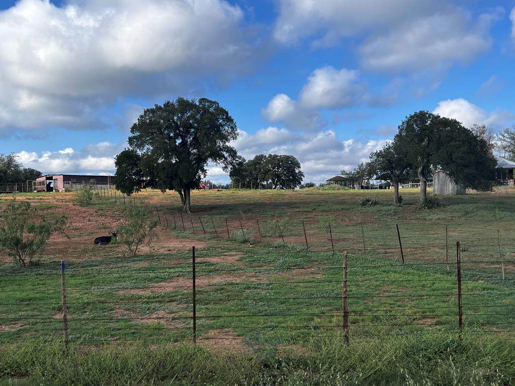 000 County Rd 303 - Photo 1