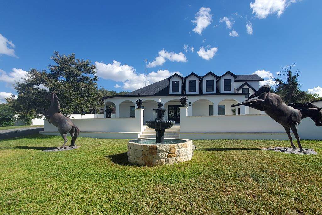 2575 State Hwy 16 - Photo 1