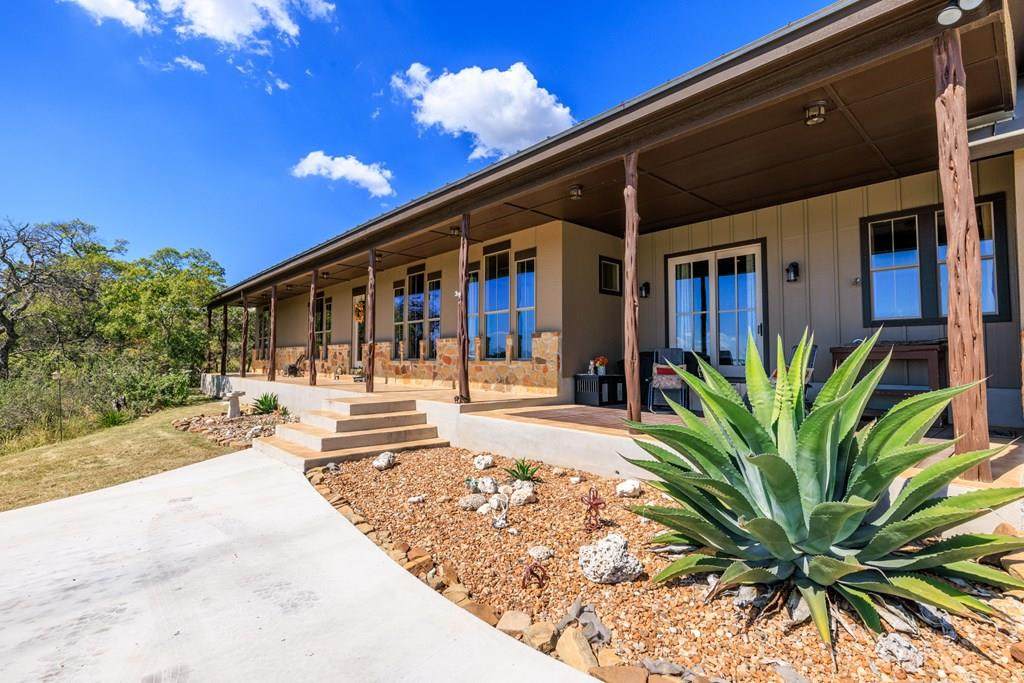 515 Settlers Way - Photo 1