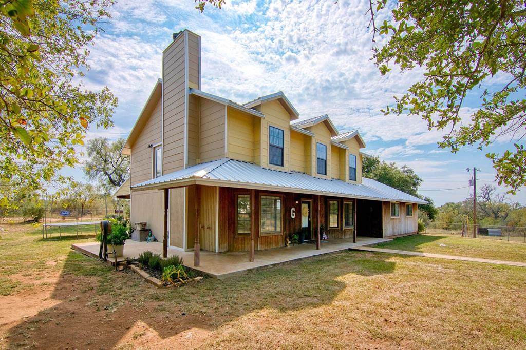 229 Thurman Loop - Photo 1