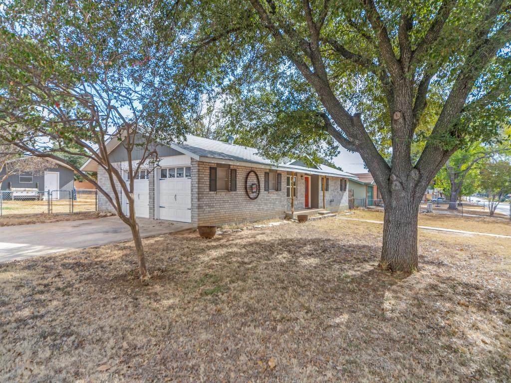 314 Nimitz St - Photo 1