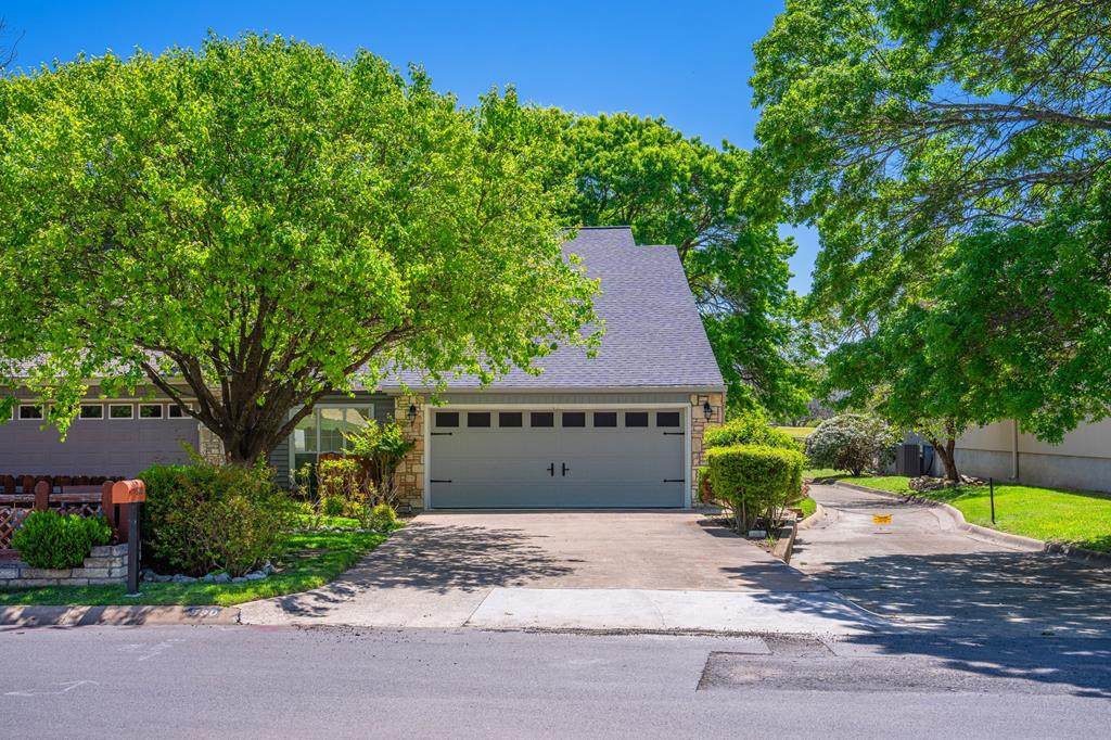 530 Sand Bend Drive - Photo 1