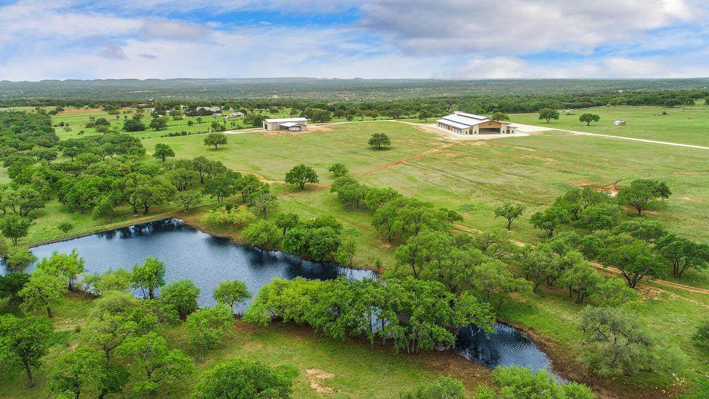 2936 Ranch Rd 1323 - Photo 1